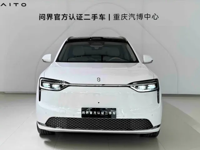 Aito M7 — Фото автомобиля 2