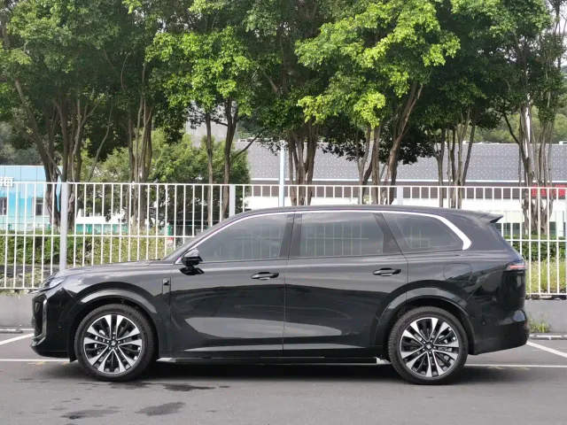 Huajing Baojun S — Фото автомобиля 10