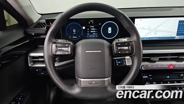 Hyundai Grandeur GN7 — Фото автомобиля 19