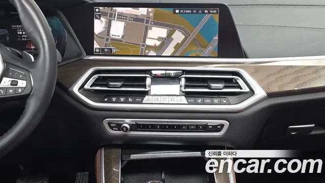 BMW X5 — Фото автомобиля 13