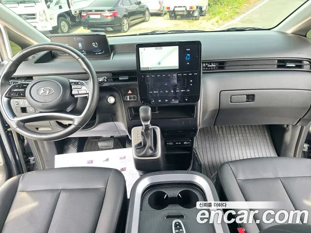 Hyundai Staria — Фото автомобиля 10