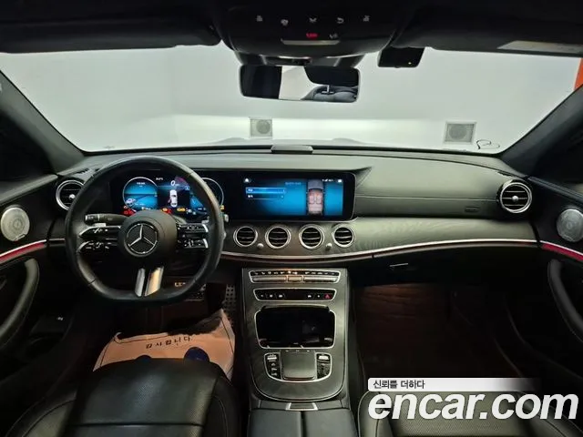 Mercedes-Benz E-Class W213 — Фото автомобиля 12