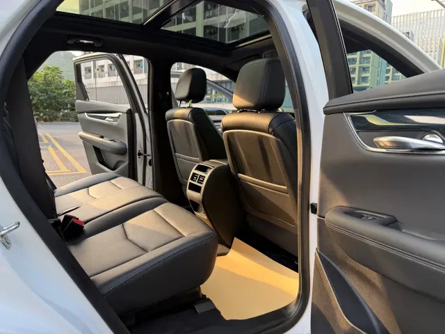 Cadillac XT5 — Фото автомобиля 8