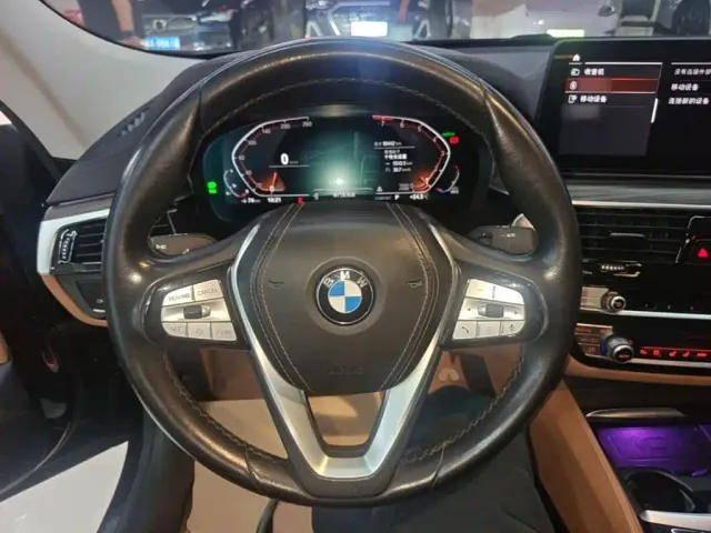 BMW 6 Series Gran Turismo — Фото автомобиля 10