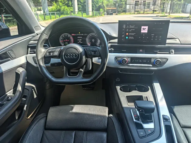 Audi A4L — Фото автомобиля 13