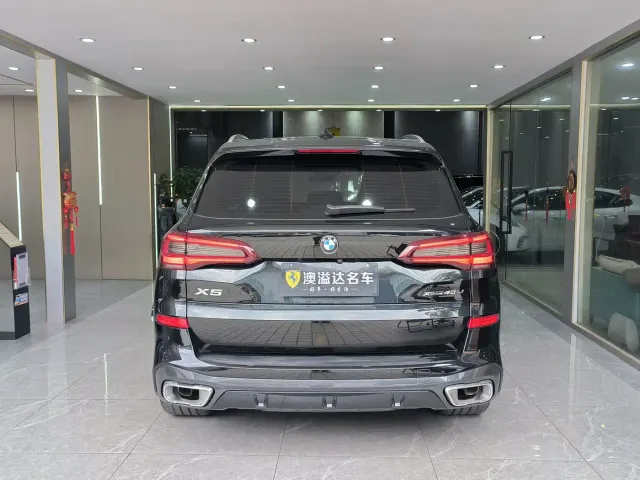 BMW X5 — Фото автомобиля 18