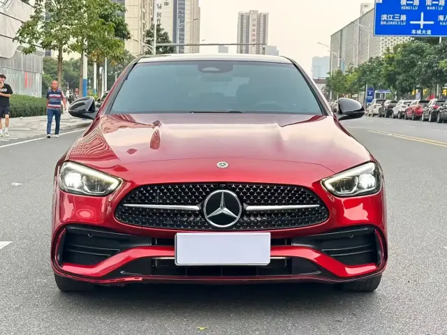Mercedes-Benz C-Class — Фото автомобиля 2