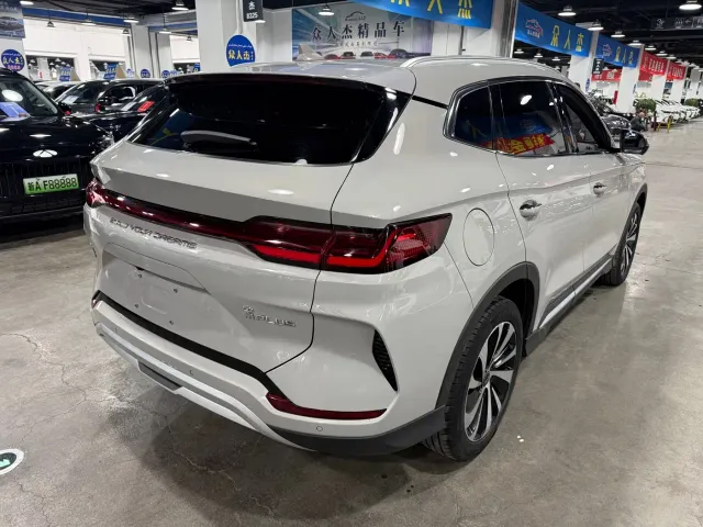 BYD Song PLUS — Фото автомобиля 8