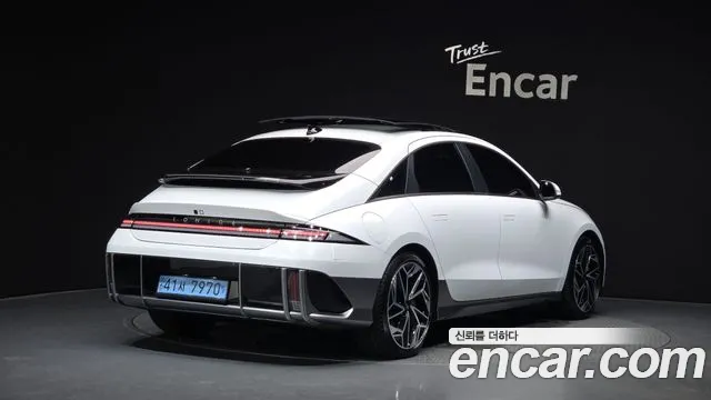Hyundai Ioniq6 — Фото автомобиля 2