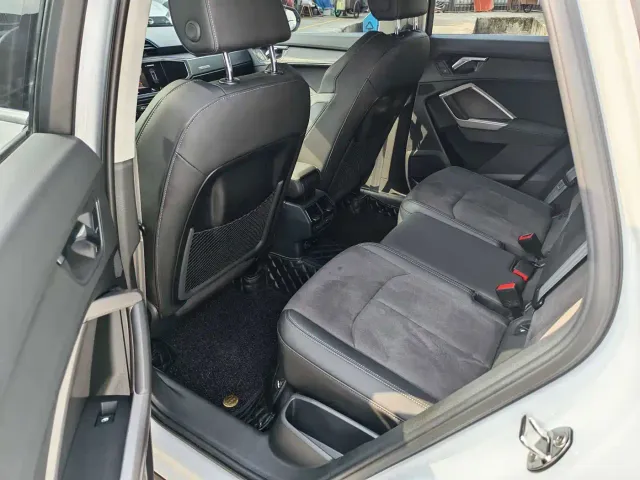 Audi Q3 — Фото автомобиля 7