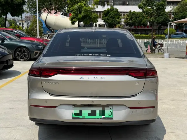 GAC Aion S — Фото автомобиля 5