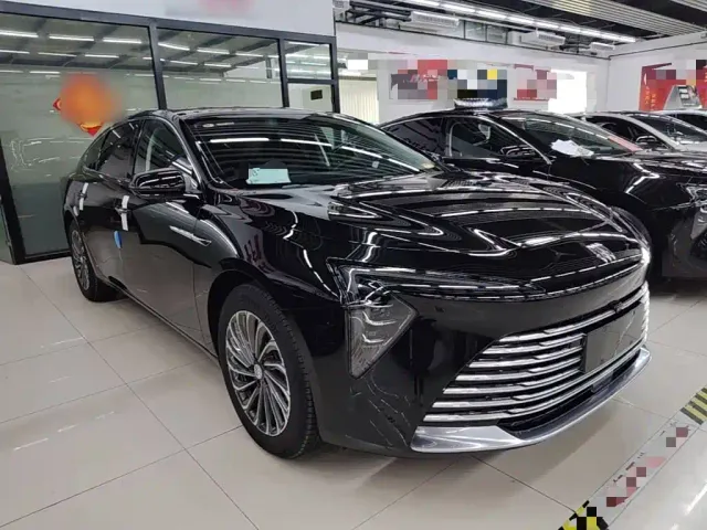 Buick LaCrosse — Фото автомобиля 3
