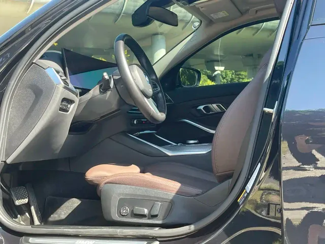 BMW i3 — Фото автомобиля 14