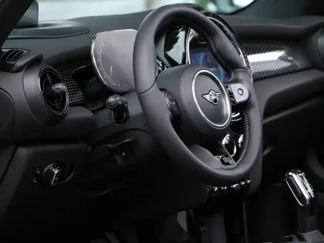 MINI Hatch — Фото автомобиля 16