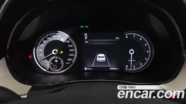 Genesis GV70 — Фото автомобиля 11