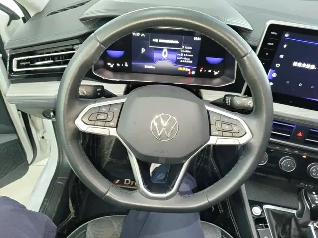 Volkswagen Sagitar — Фото автомобиля 10
