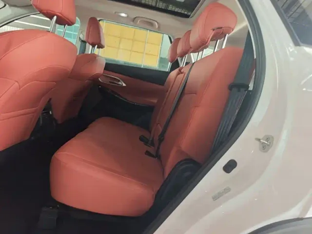 Changan CS75 — Фото автомобиля 16
