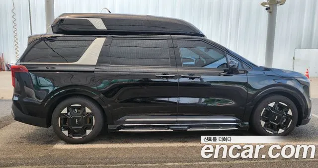 Kia Carnival 4th Gen — Фото автомобиля 5