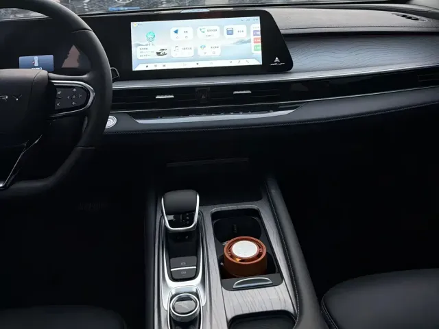 Chery Arrizo 8 — Фото автомобиля 8
