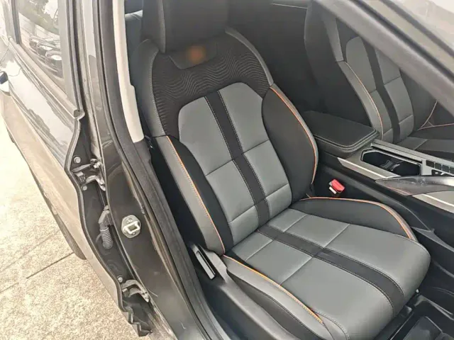 Geely Binyue — Фото автомобиля 24