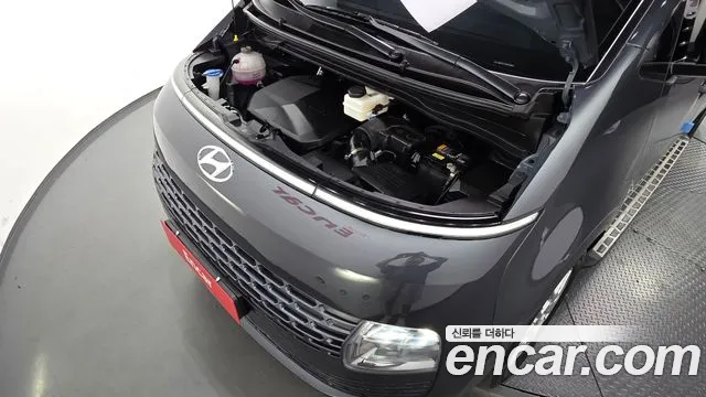 Hyundai Staria Staria Карго 5 мест — Фото автомобиля 5