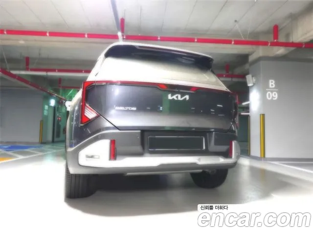Kia Seltos Seltos 2 поколение Бензин 1.6T 2WD — Фото автомобиля 4