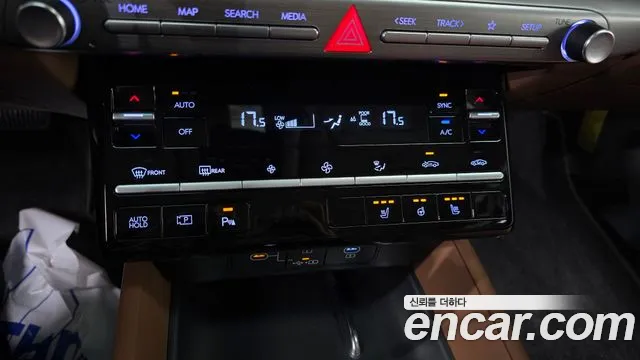 Hyundai Grandeur GN7 — Фото автомобиля 23