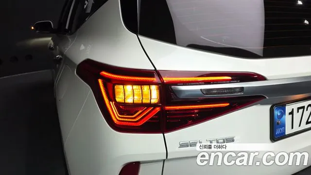 Kia Seltos — Фото автомобиля 8
