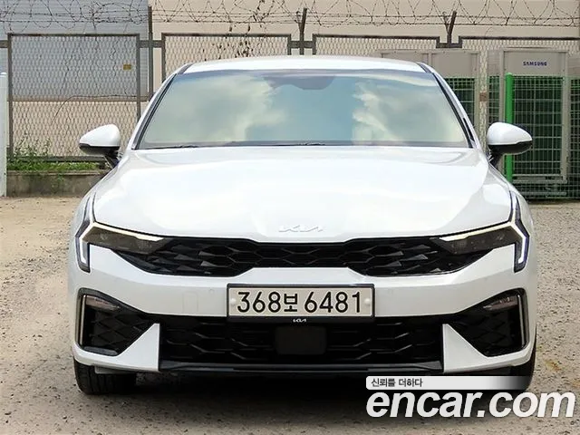 Фотография автомобиля — Kia K5