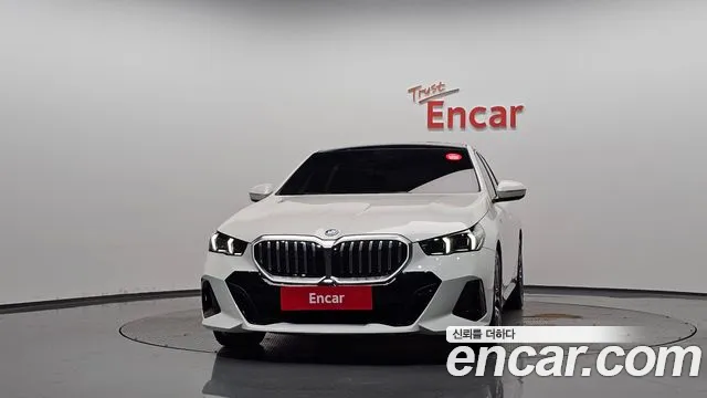BMW i5 G60 — Фото автомобиля 3