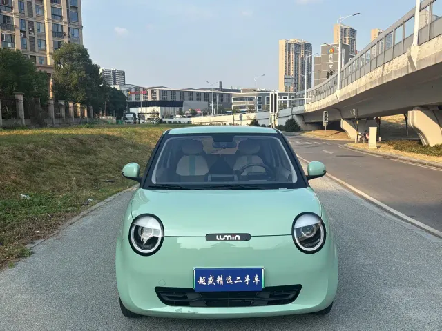 Changan Lumin — Фото автомобиля 2