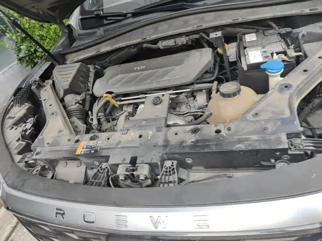 Roewe RX5 Max — Фото автомобиля 10