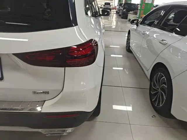 Mercedes-Benz GLA-Class — Фото автомобиля 7