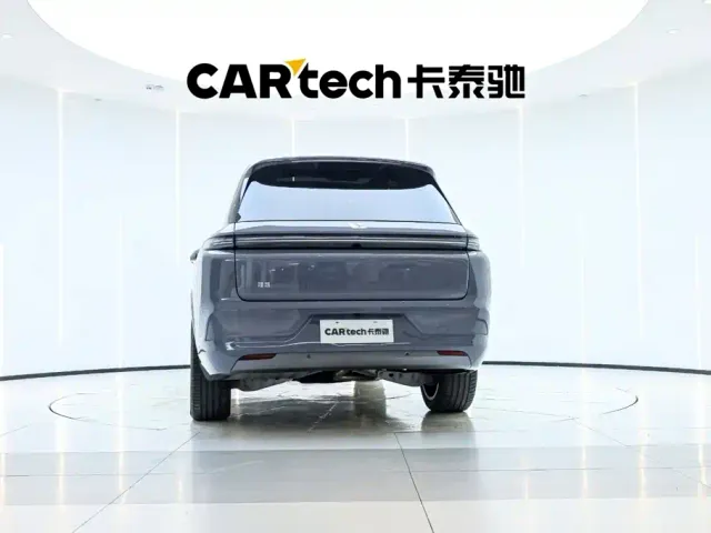 Li Auto L8 — Фото автомобиля 6
