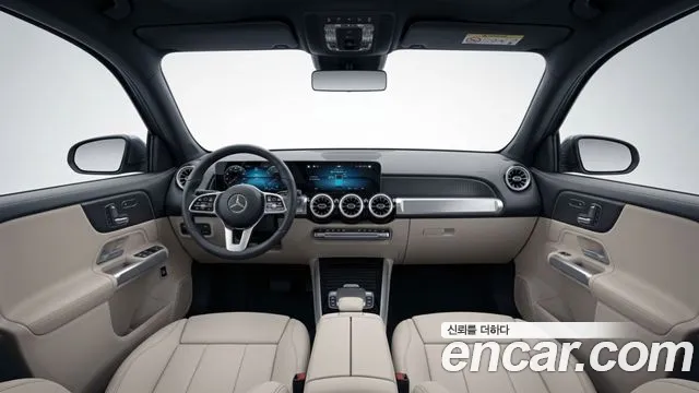 Mercedes-Benz EQB — Фото автомобиля 11