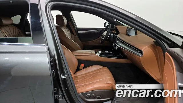 Genesis G80 Бензин 2.5 турбо 2WD — Фото автомобиля 11