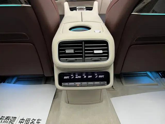 Mercedes-Benz Maybach GLS — Фото автомобиля 22