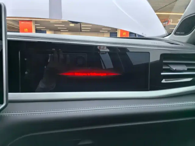 Volkswagen Passat — Фото автомобиля 9
