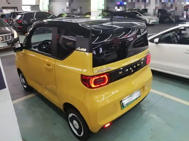 Wuling Hongguang Mini EV — Фото автомобиля 4