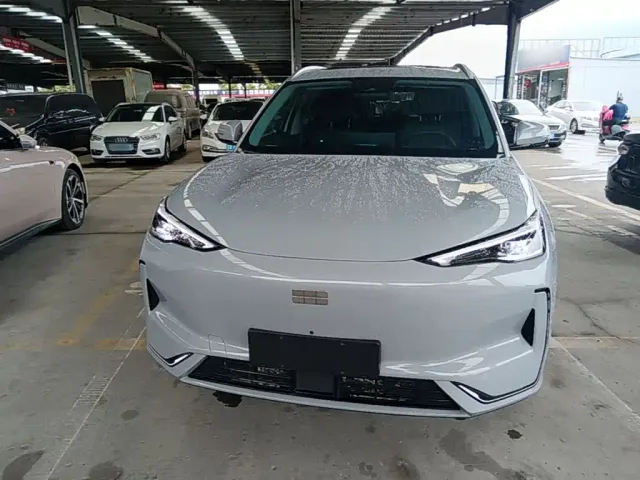 Geely Galaxy E5 — Фото автомобиля 2