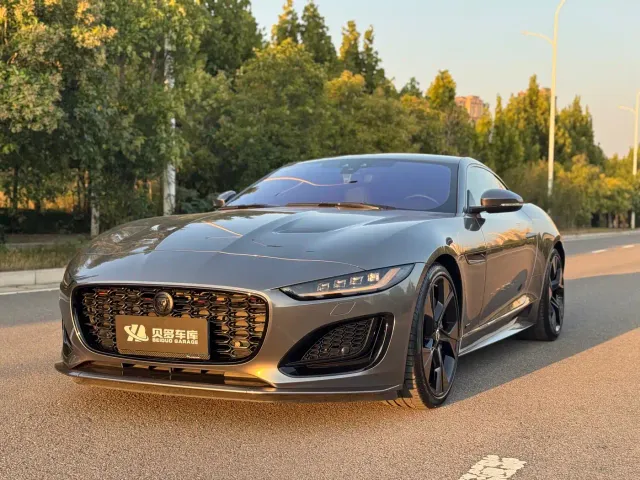Фотография автомобиля — Jaguar F-Type