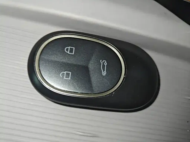 Nio EC6 — Фото автомобиля 16