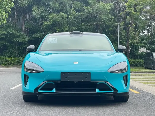 Xiaomi SU7 — Фото автомобиля 2