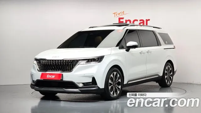 Фотография автомобиля — Kia Carnival Generation 4