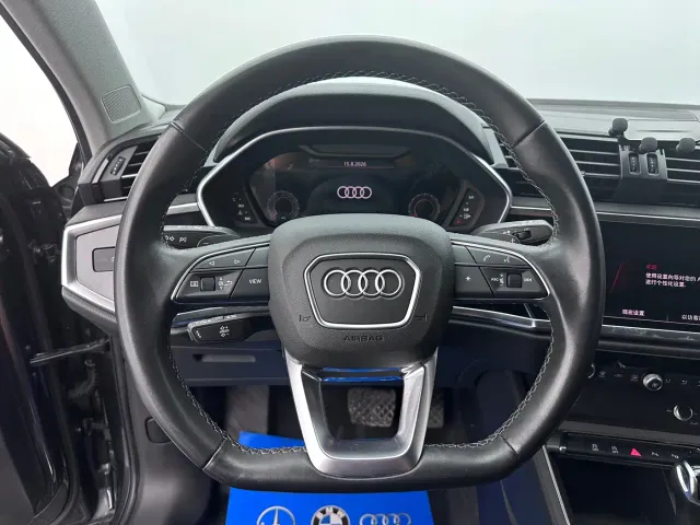 Audi Q3 — Фото автомобиля 16