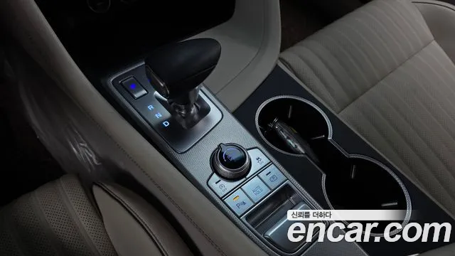 Genesis G70 New — Фото автомобиля 12