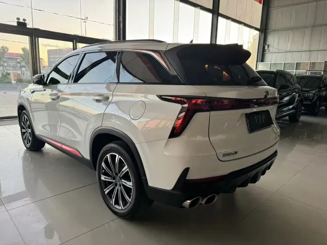 Changan CS75 Plus — Фото автомобиля 6