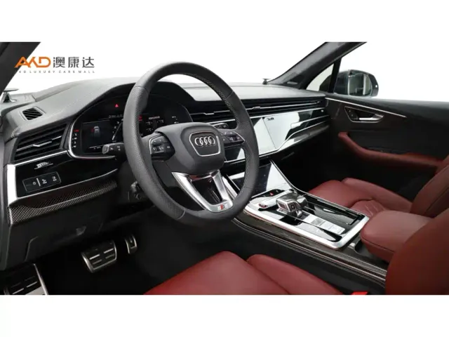 Audi SQ7 — Фото автомобиля 6