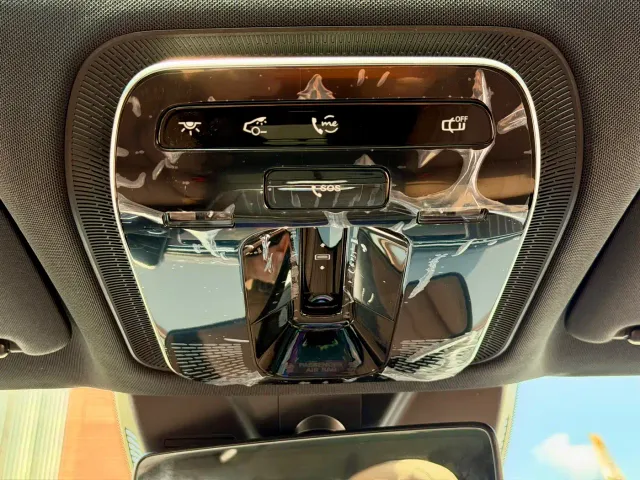 Mercedes-Benz E-Class — Фото автомобиля 14