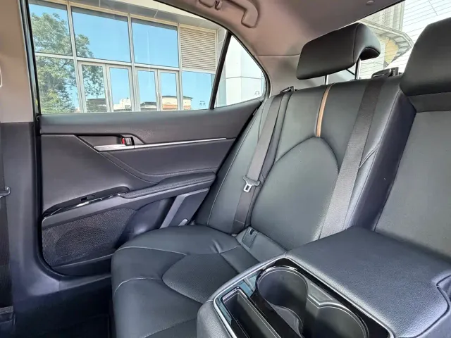 Toyota Camry — Фото автомобиля 21